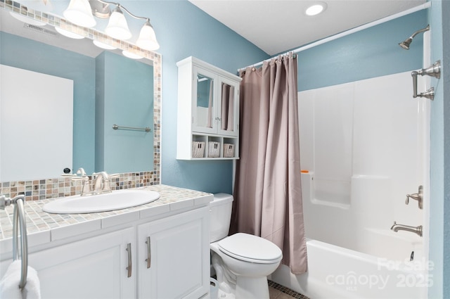 145 Old Still Rd, Maggie Valley, NC 28751 - bathroom with vanity, toilet, shower / bath combo with shower curtain, and recessed lighting
