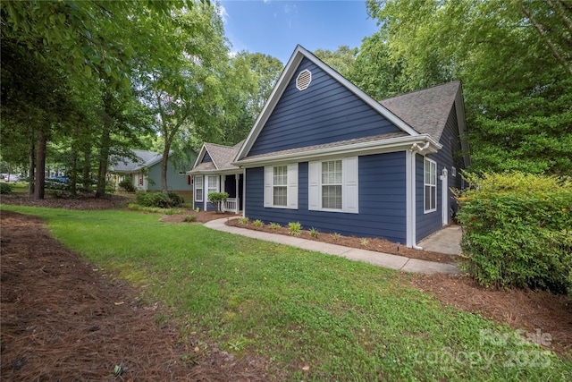 172 Valleybrook Dr Unit 8, Denver, NC 28037 - ranch-style house featuring a front lawn and roof with shingles