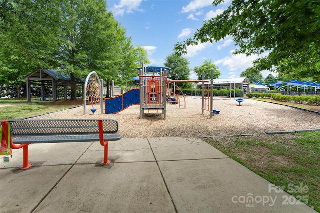 6726 Carradale Way, Charlotte, NC 28278 - community play area featuring a gazebo