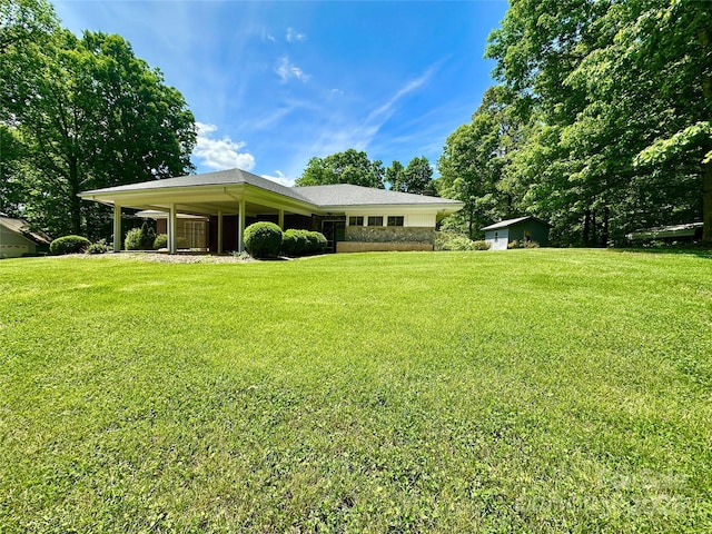 2866 Old Morganton Rd, Lenoir, NC 28645 - view of grassy yard
