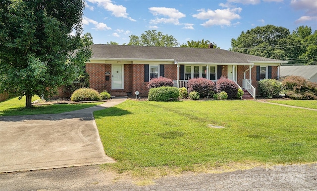 300 Caldwell St, Kannapolis, NC 28083 - photo 2
