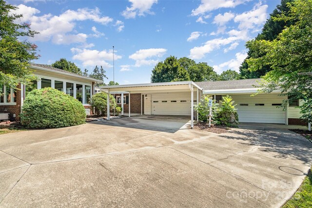 300 Caldwell St, Kannapolis, NC 28083 - photo 26