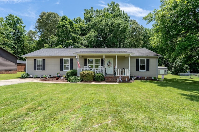 103 Poplar Trl, Rockwell, NC 28138 - ranch-style home featuring a porch and a front yard