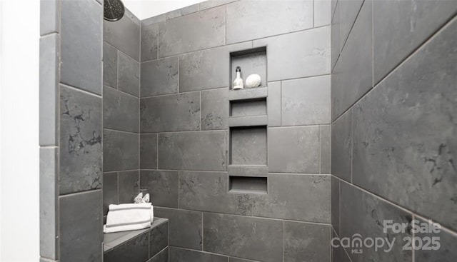 411 Newstyle Way, Gastonia, NC 28056 - bathroom with a tile shower