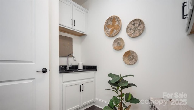 411 Newstyle Way, Gastonia, NC 28056 - bar featuring a sink