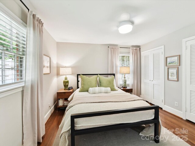 1638 Wensley Dr, Charlotte, NC 28210 - bedroom with wood finished floors and baseboards