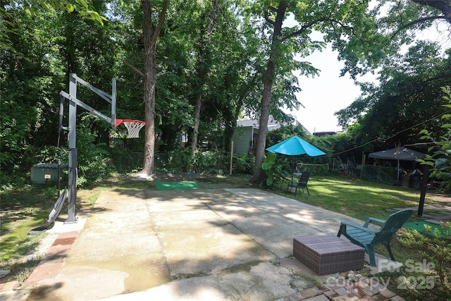 2443 Knickerbocker Dr, Charlotte, NC 28212 - view of patio