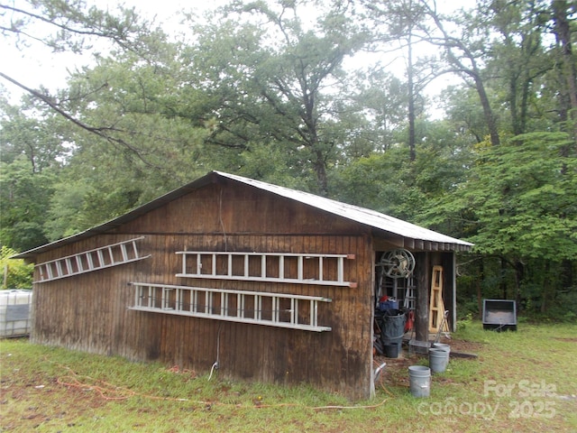 187 Cartledge Creek Rd, Rockingham, NC 28379 - view of front facade featuring an outbuilding