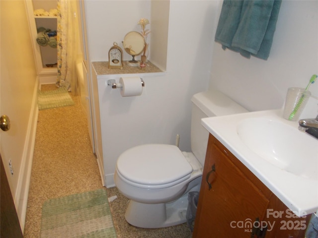 187 Cartledge Creek Rd, Rockingham, NC 28379 - full bathroom with toilet, vanity, a shower with shower curtain, and a bathtub