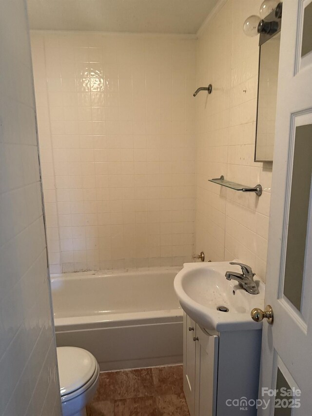 341 Talley St, Troutman, NC 28166 - full bathroom featuring vanity, toilet, and washtub / shower combination