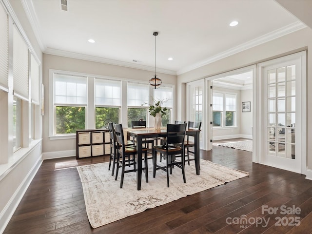 1008 Ladera Dr, Marvin, NC 28173 - dining area with dark wood-type flooring, crown molding, and recessed lighting