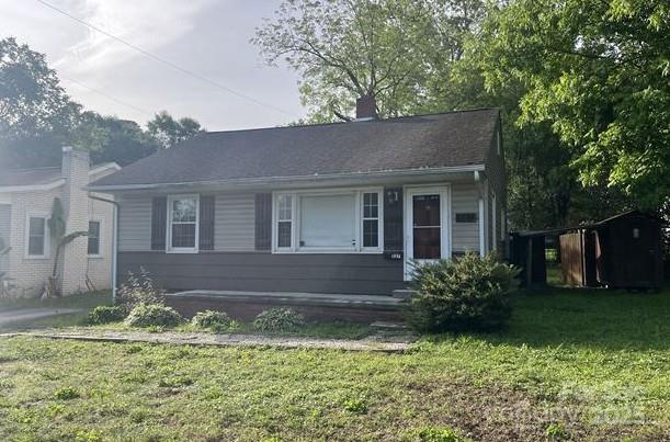 327 Bonview Ave, Lincolnton, NC 28092 - photo 1