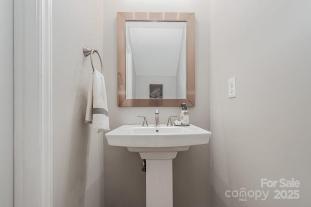 4124 Melrose Club Dr, Matthews, NC 28105 - view of bathroom