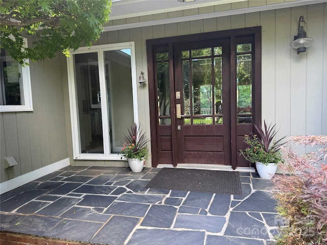 5153 Glenwood St, Sherrills Ford, NC 28673 - property entrance featuring french doors