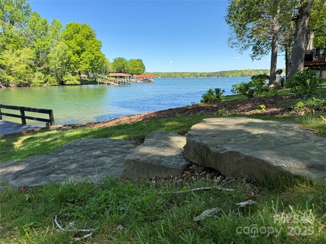5153 Glenwood St, Sherrills Ford, NC 28673 - water view