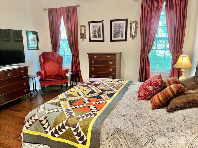 1025 N Sharon Amity Rd, Charlotte, NC 28211 - bedroom with wood finished floors