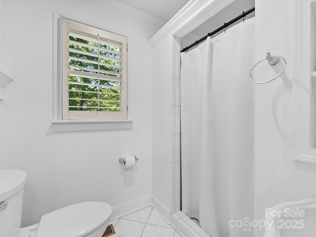 17835 Terryglass Ln, Charlotte, NC 28278 - full bathroom with toilet, ornamental molding, curtained shower, marble look tile flooring, and baseboards