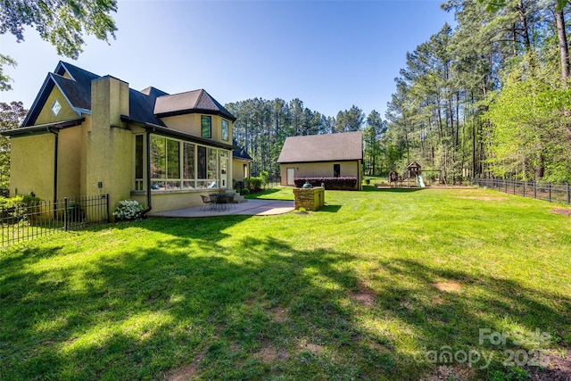 546 Little Cove Ln, Lake Wylie, SC 29710 - view of yard featuring a patio area and a playground