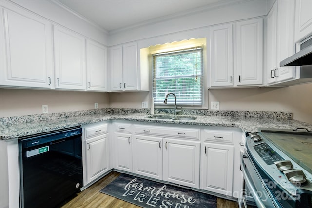 2434 Olewoods Ct, Rock Hill, SC 29732 - kitchen featuring stainless steel electric range oven, dishwasher, a sink, white cabinets, and wood finished floors