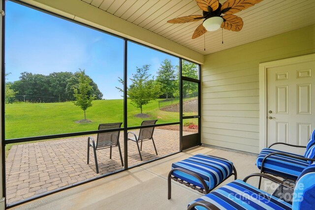 258 Cherrytree Dr, Fort Mill, SC 29715 - photo 20