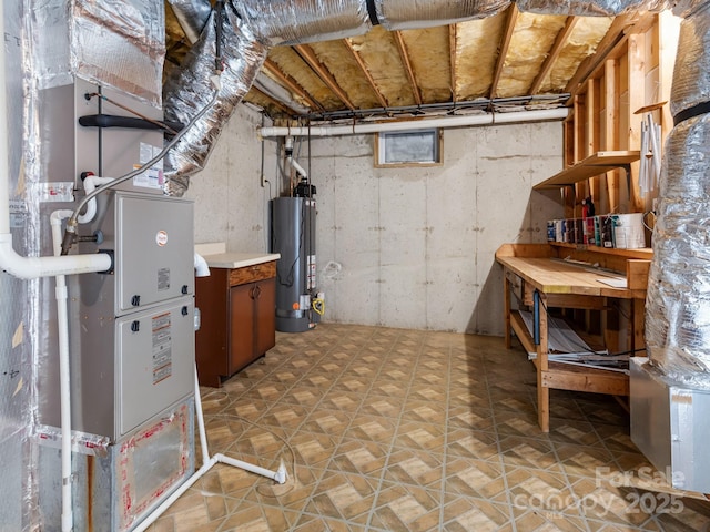 18 Westbridge Dr, Hendersonville, NC 28739 - unfinished below grade area featuring gas water heater