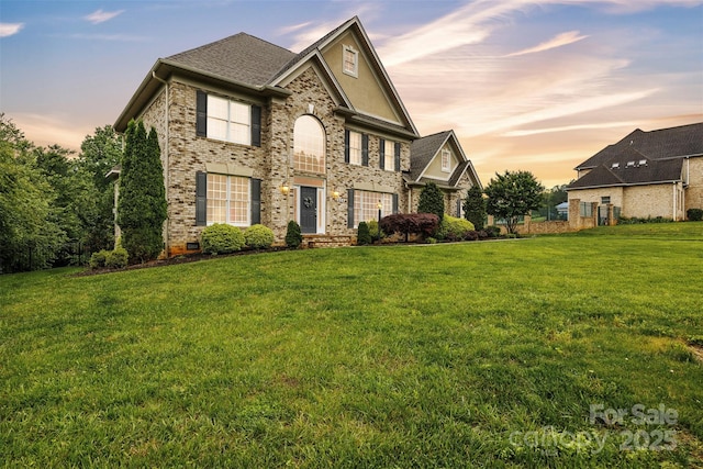 604 Gwendolyn Ct, Granite Falls, NC 28630 - view of front facade with a yard