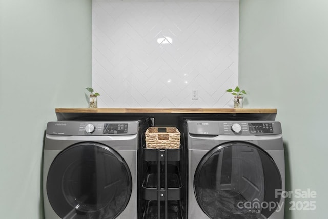 632 Skyland Dr N, Mount Pleasant, NC 28124 - laundry area featuring washing machine and clothes dryer