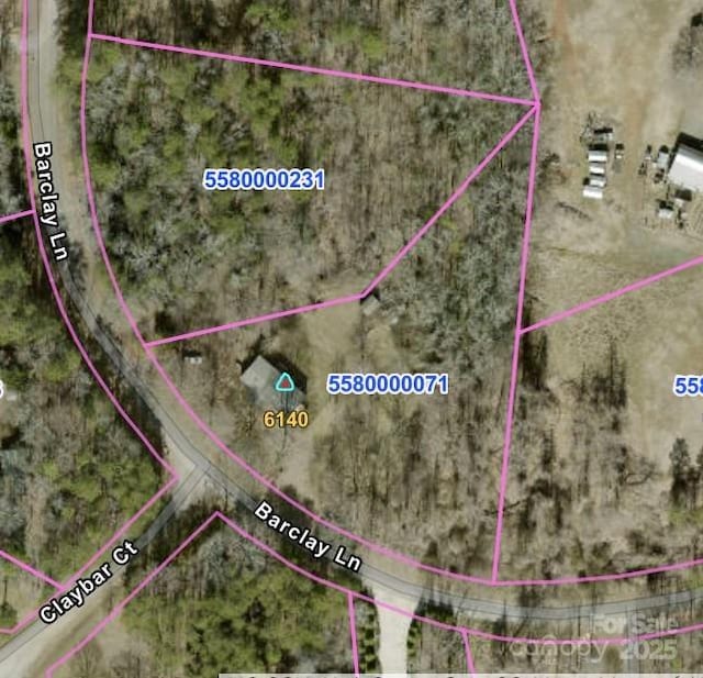 6140 Barclay Ln, Clover, SC 29710 - aerial map of property and surrounding area featuring property boundaries highlighted
