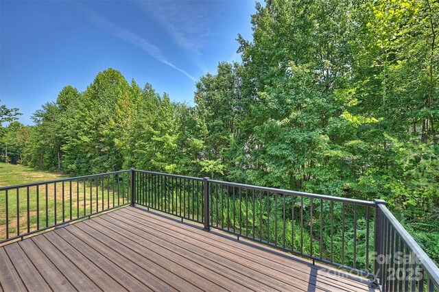 126 Meadow Glen Dr, Troutman, NC 28166 - view of deck