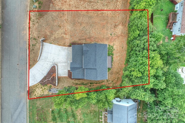 126 Meadow Glen Dr, Troutman, NC 28166 - aerial view of property and surrounding area with property parcel outlined