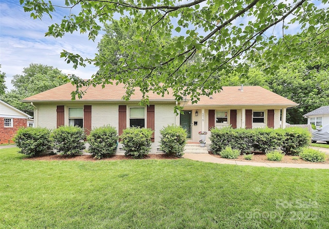 5929 Brookhaven Rd, Charlotte, NC 28210 - single story home featuring a front yard, brick siding, and a shingled roof
