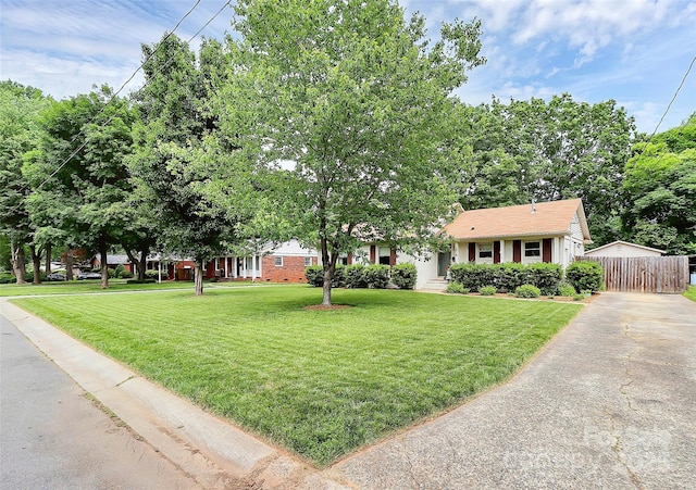 5929 Brookhaven Rd, Charlotte, NC 28210 - view of front facade featuring driveway