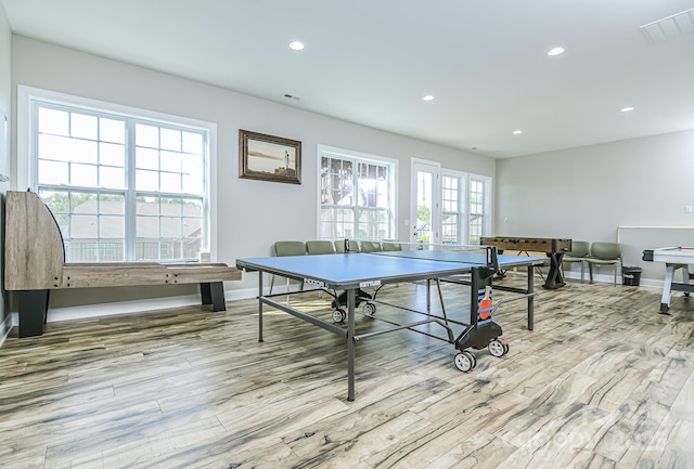 424 Cassia Ct, Fort Mill, SC 29708 - recreation room with recessed lighting, wood finished floors, and baseboards
