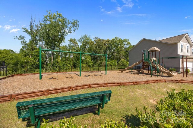 6531 Wildbrook Dr, Charlotte, NC 28269 - photo 34