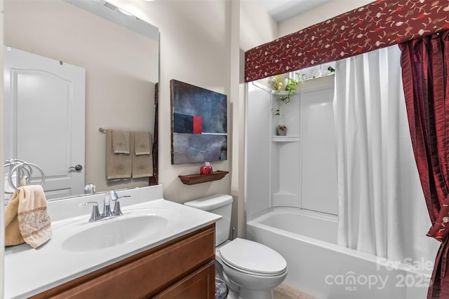 163 Carmen Way, Lancaster, SC 29720 - full bathroom featuring toilet, vanity, and shower / bath combo
