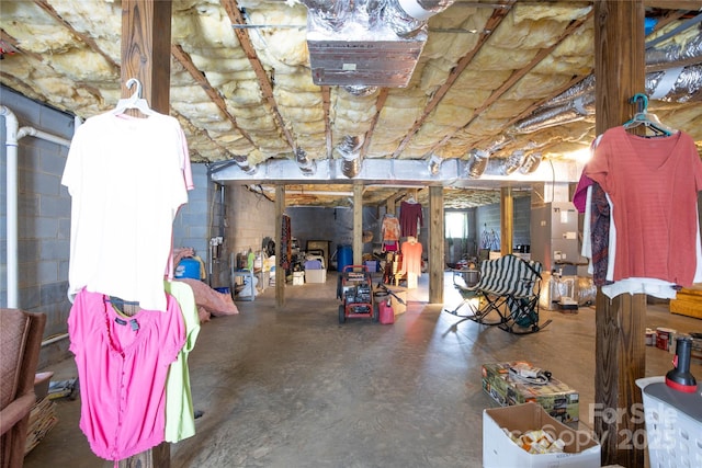 3690 Penland Rd, Spruce Pine, NC 28777 - unfinished below grade area with concrete block wall