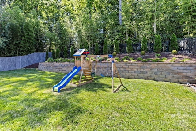 6013 Camile Ct, Charlotte, NC 28226 - view of yard with a playground