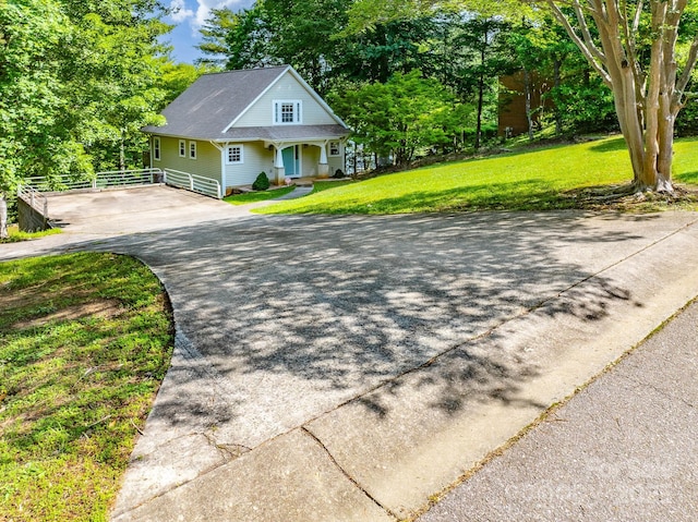 333 Lentz Landing Ln, Nebo, NC 28761 - view of front of property with driveway, covered porch, and view of scattered trees
