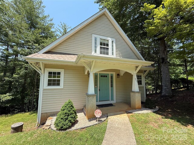 333 Lentz Landing Ln, Nebo, NC 28761 - bungalow with a front lawn and a porch