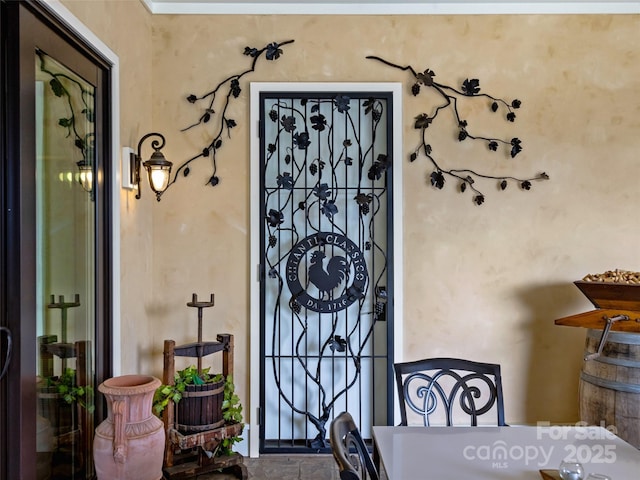 3 Bayonne Trl, Asheville, NC 28804 - property entrance with stucco siding