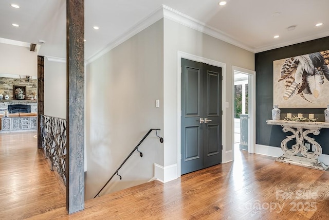 109 Oak Forest Dr, Kings Mountain, NC 28086 - foyer with wood finished floors, crown molding, a fireplace, recessed lighting, and baseboards