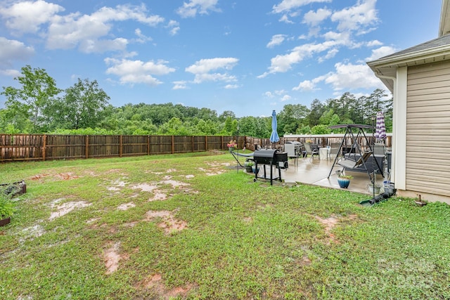 189 Fesperman Cir, Troutman, NC 28166 - view of yard with a patio area