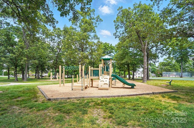3912 Grace Ct, Indian Trail, NC 28079 - photo 34