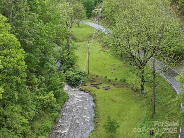 210 Conleys Creek Rd, Whittier, NC 28789