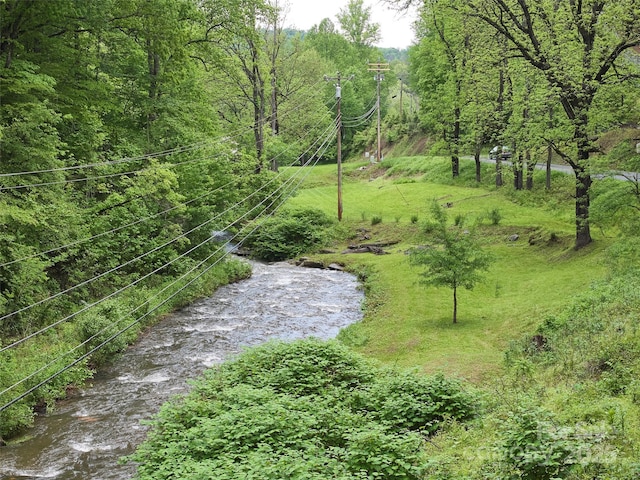 210 Conleys Creek Rd, Whittier, NC 28789