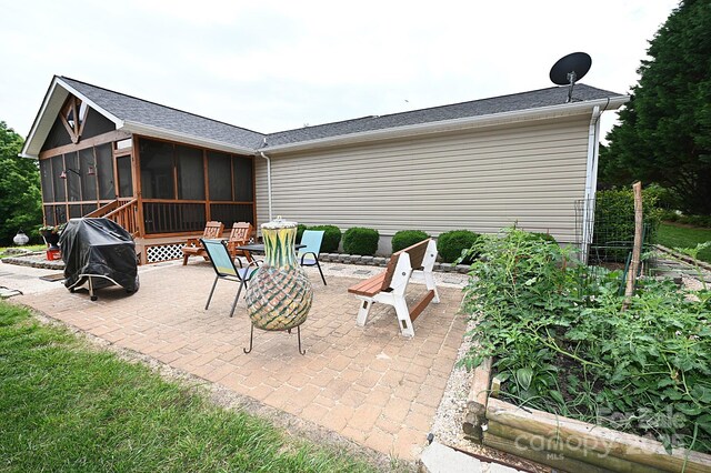 4646 River Run Cir, Hickory, NC 28602 - view of patio featuring a sunroom