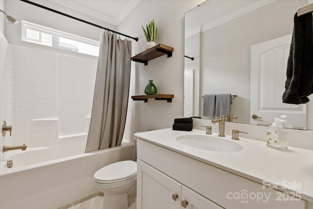602 Compass Dr, Denver, NC 28037 - full bath featuring toilet, vanity, crown molding, and shower / bath combo
