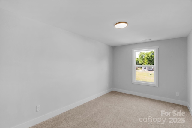 7874 Lucky Creek Ln, Denver, NC 28037 - unfurnished room with light colored carpet and baseboards
