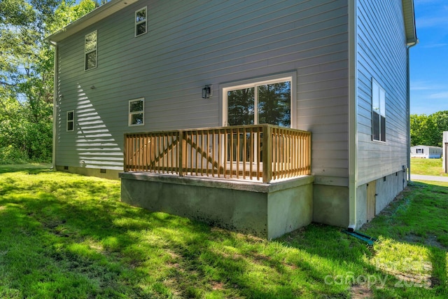 7874 Lucky Creek Ln, Denver, NC 28037 - back of house with crawl space, a deck, and a yard