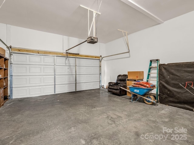 24 Yorktown Cir, Arden, NC 28704 - garage featuring a garage door opener